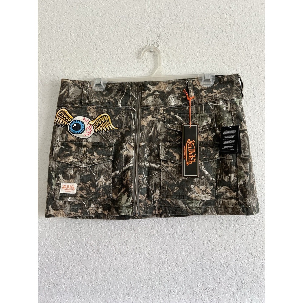 Von Dutch Camo Cargo Zip Mini Denim Skirt Size 30 Patch Logo NWT